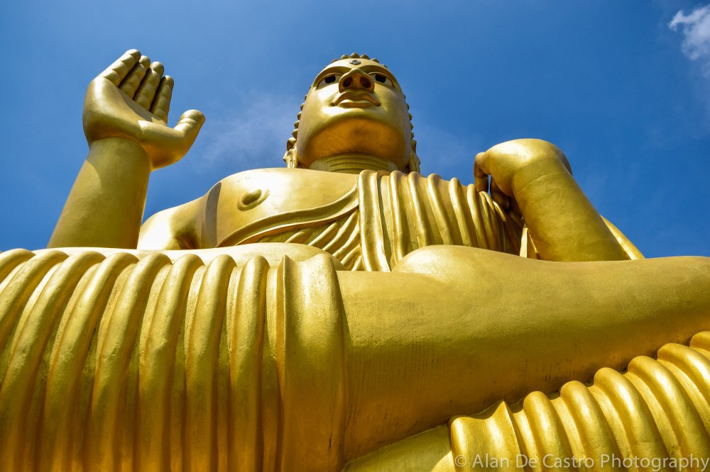 Matale, Sri Lanka Aluvihara Temple Golden Buddha 